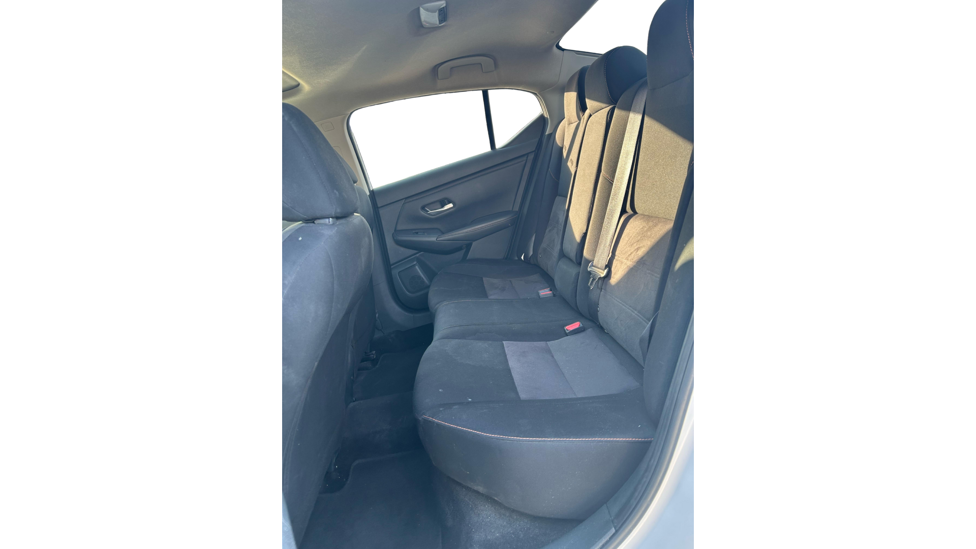 2023 Nissan SENTRA 4 PTS SR CVT AAC ASTOS DEPORTIVOS BOSE QC F LED RA-18