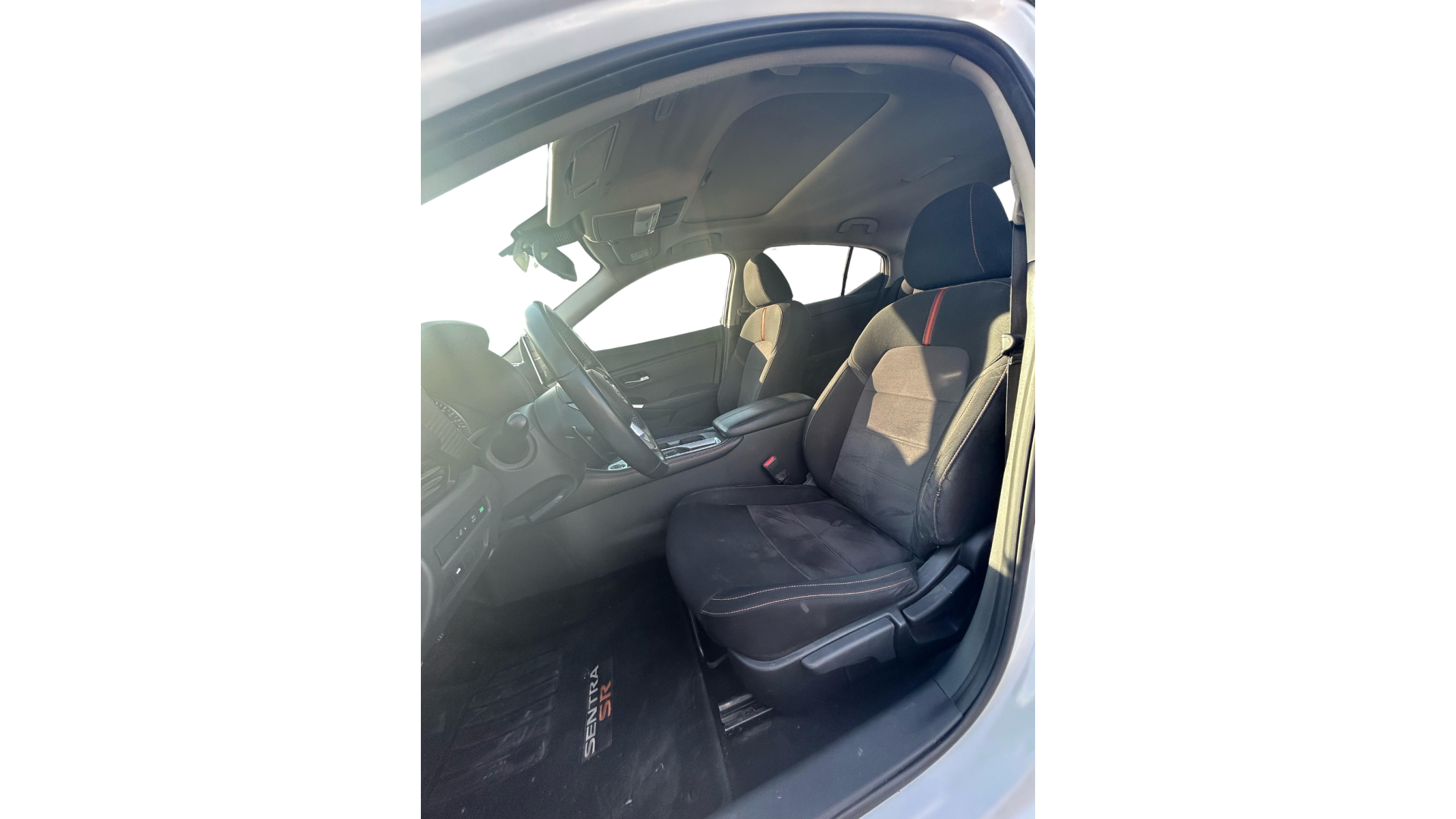 2023 Nissan SENTRA 4 PTS SR CVT AAC ASTOS DEPORTIVOS BOSE QC F LED RA-18