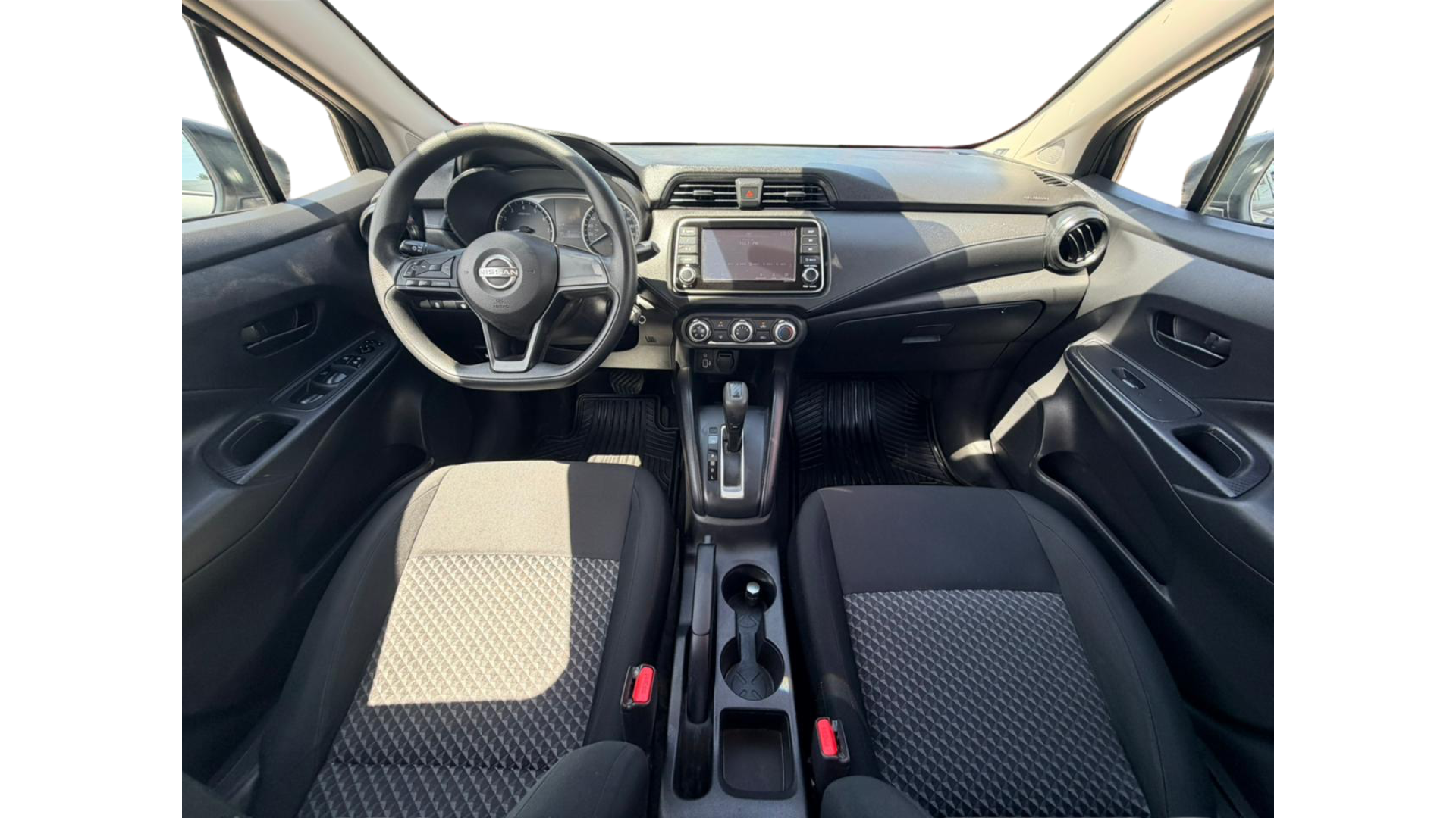 2024 Nissan VERSA 4P SENSE L41.6 AUT