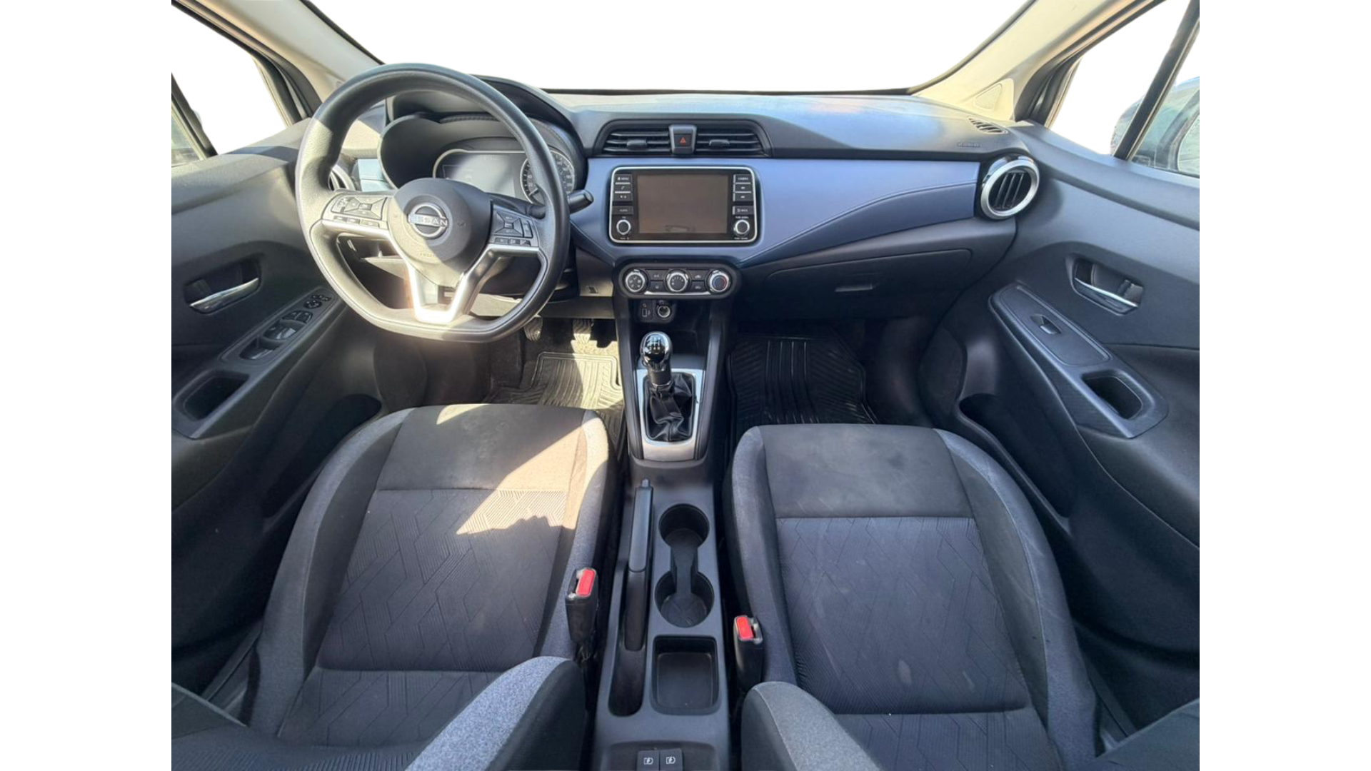 2024 Nissan VERSA 4P ADVANCE L41.6 MAN