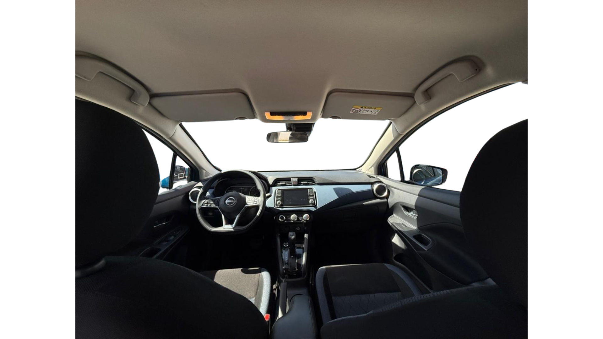 2025 Nissan VERSA 4P ADVANCE L41.6 AUT