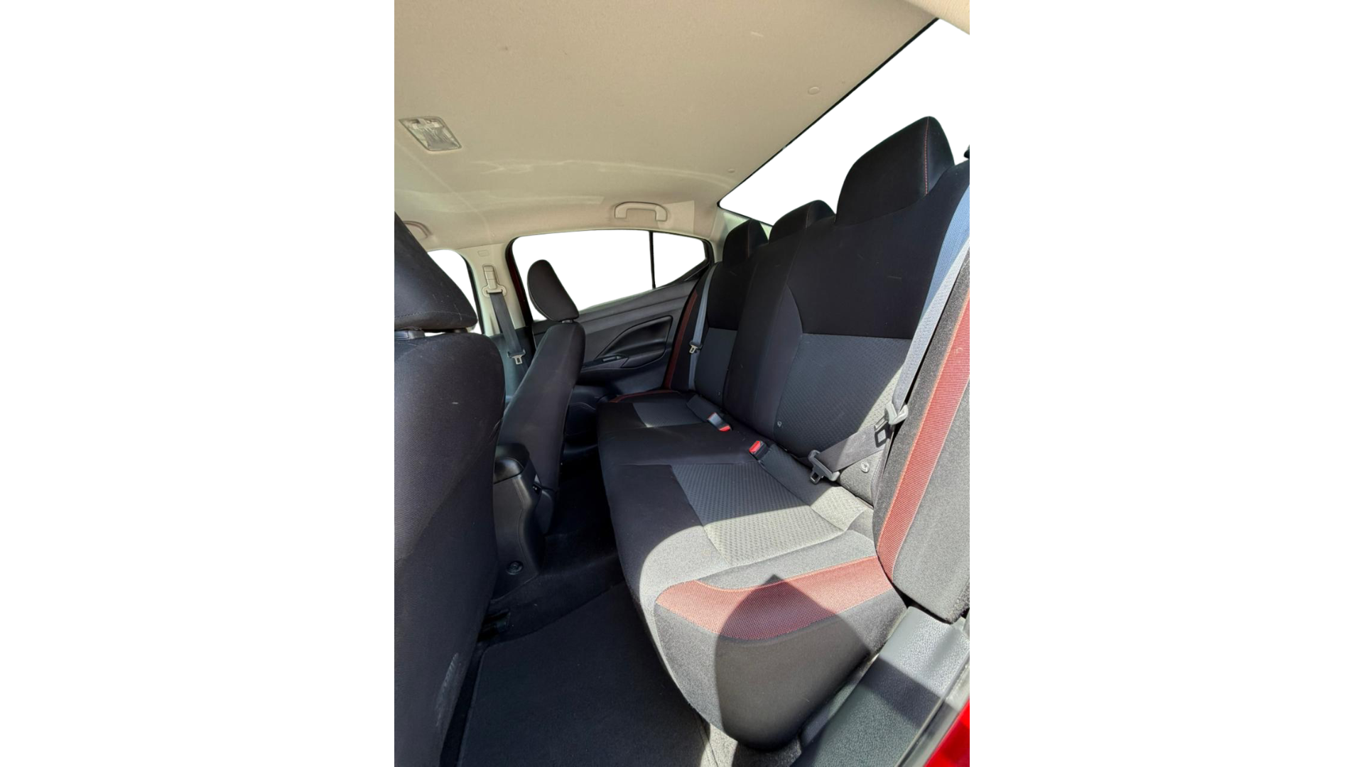 2024 Nissan VERSA 4P SR L41.6 AUT