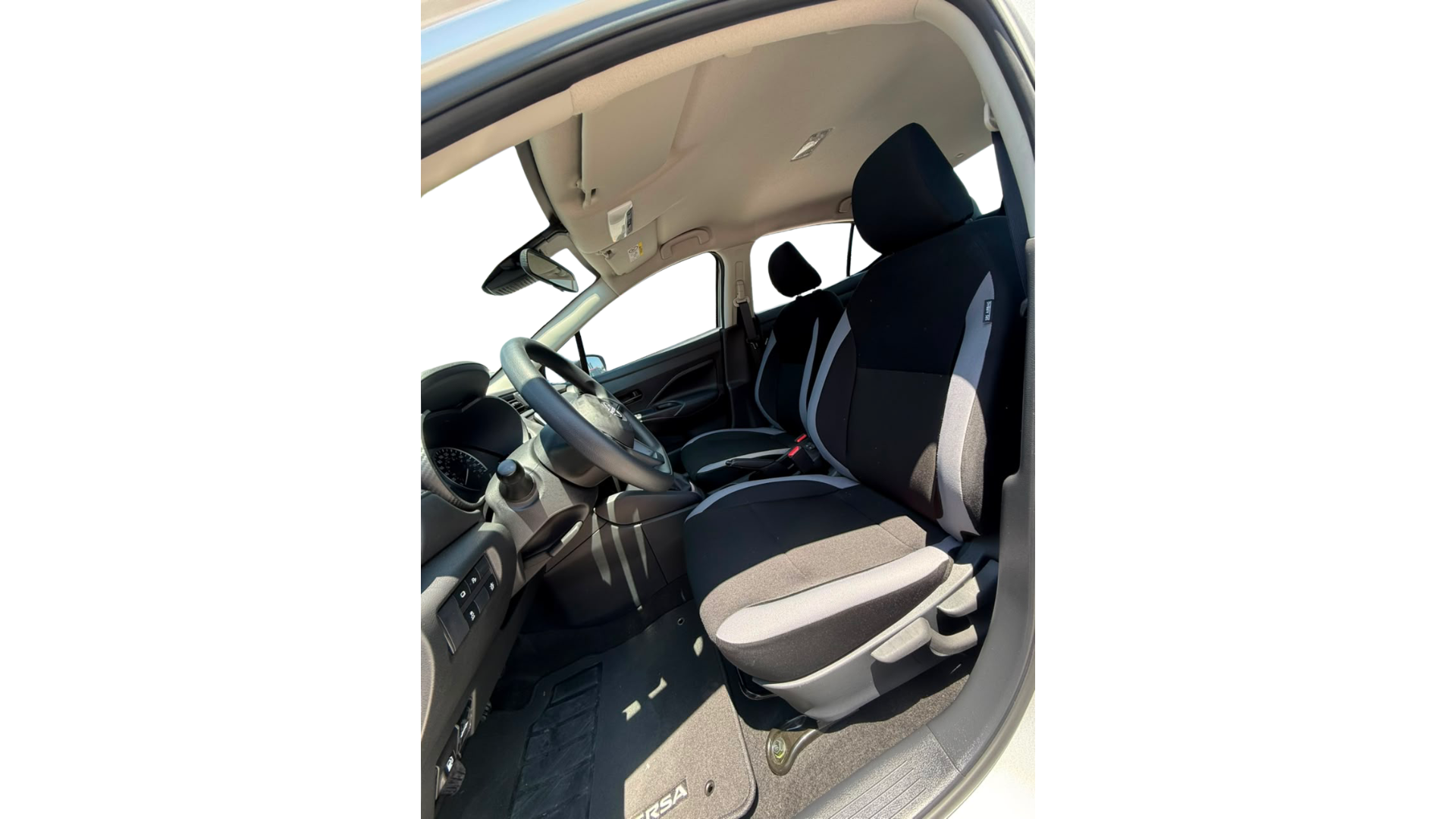 2025 Nissan VERSA 4P SENSE L41.6 MAN