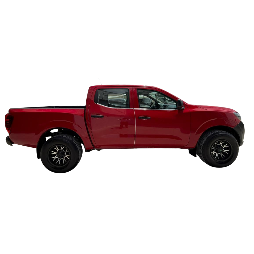 2018 Nissan NP300 4 PTS PICK-UP DOBLE CABINA SE TM6 AAC CD VE