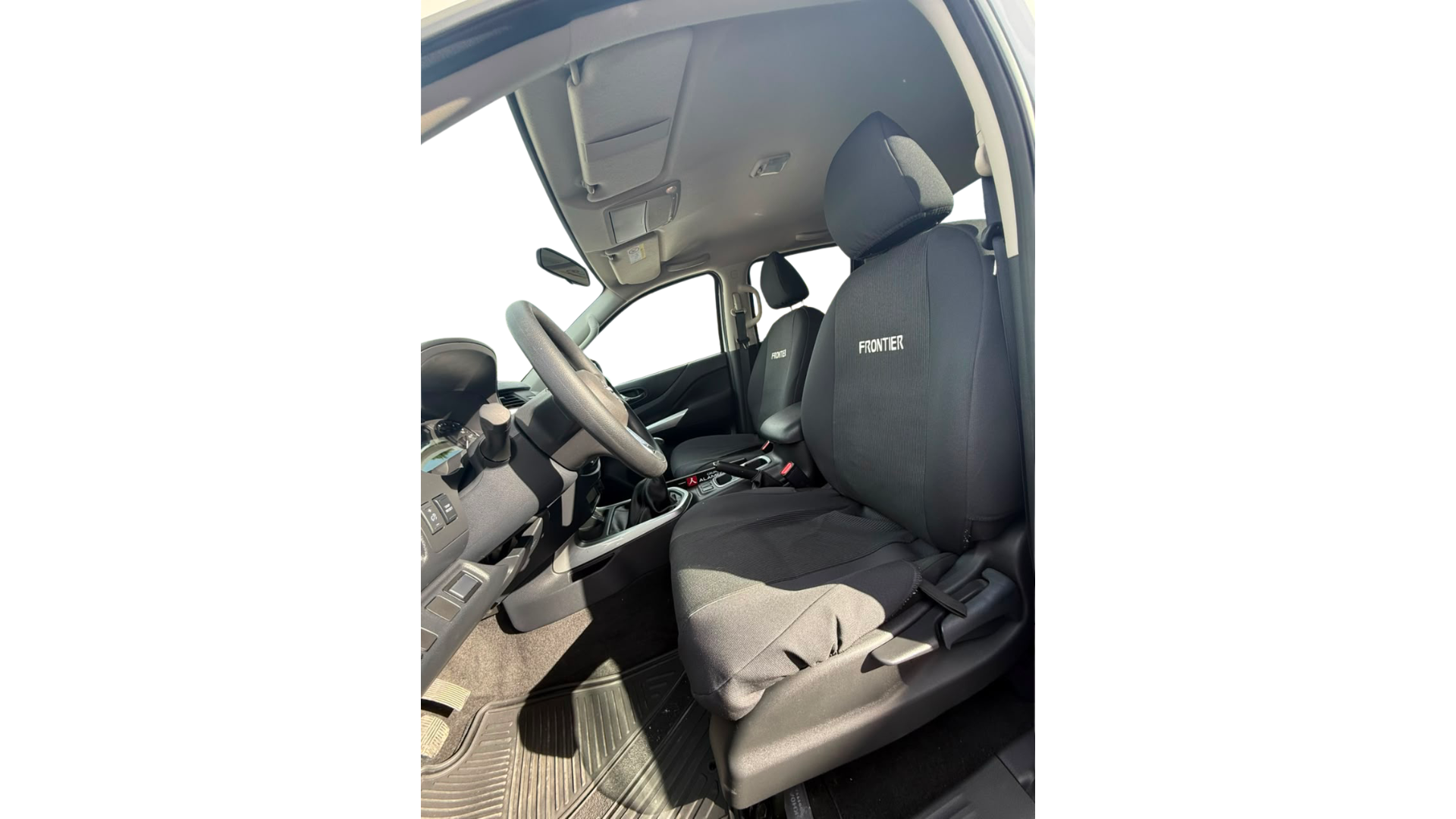 2024 Nissan FRONTIER 4P LE L42.5 MAN