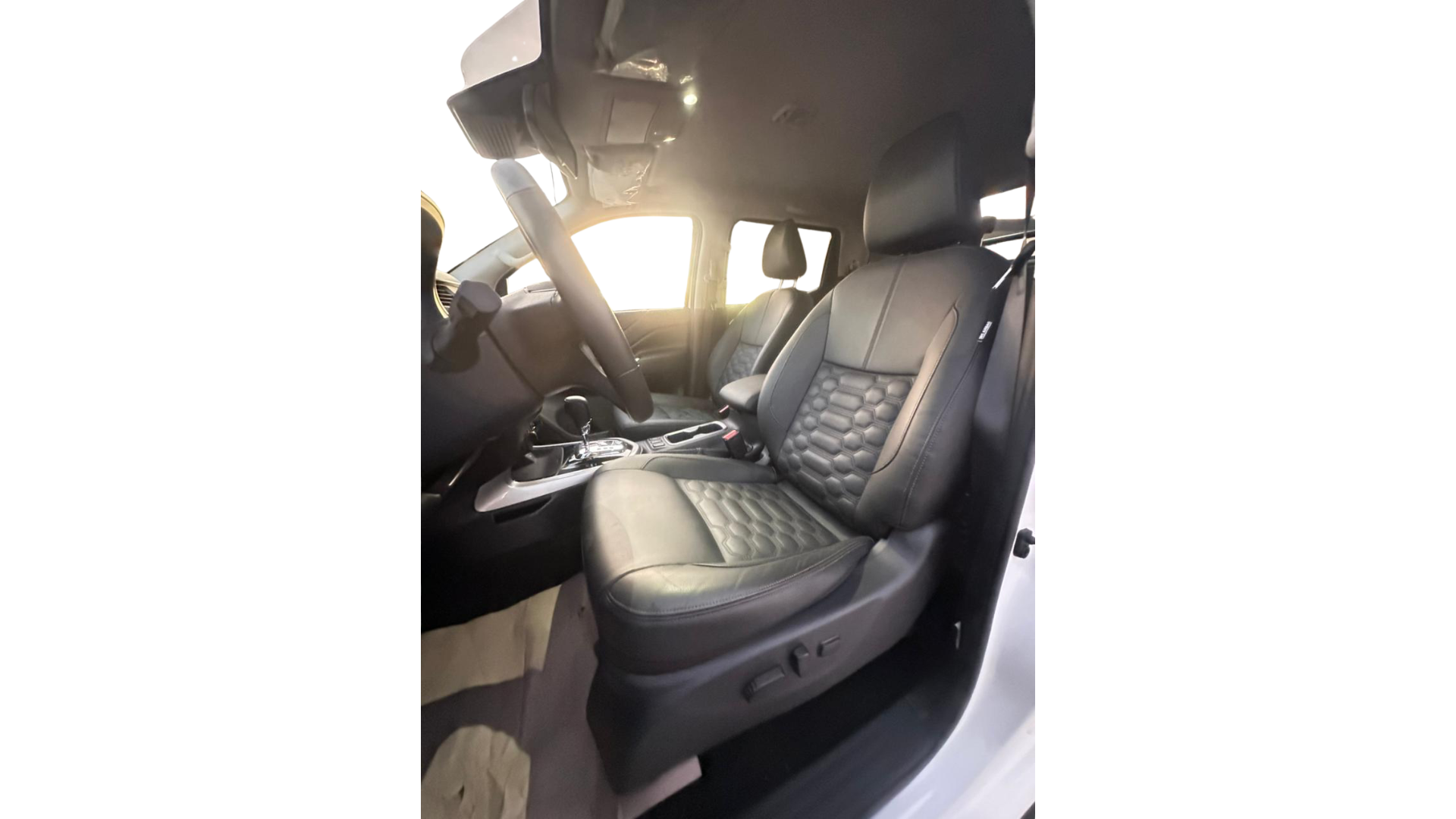 2024 Nissan FRONTIER 4P PLATINUM LE DIESEL L42.5T 4X4 AUT