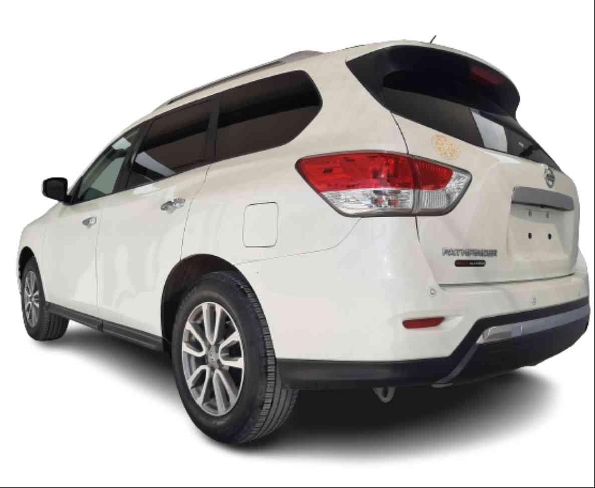 2016 Nissan PATHFINDER 5 PTS SENSE CVT CD TABL PLATA RA-18