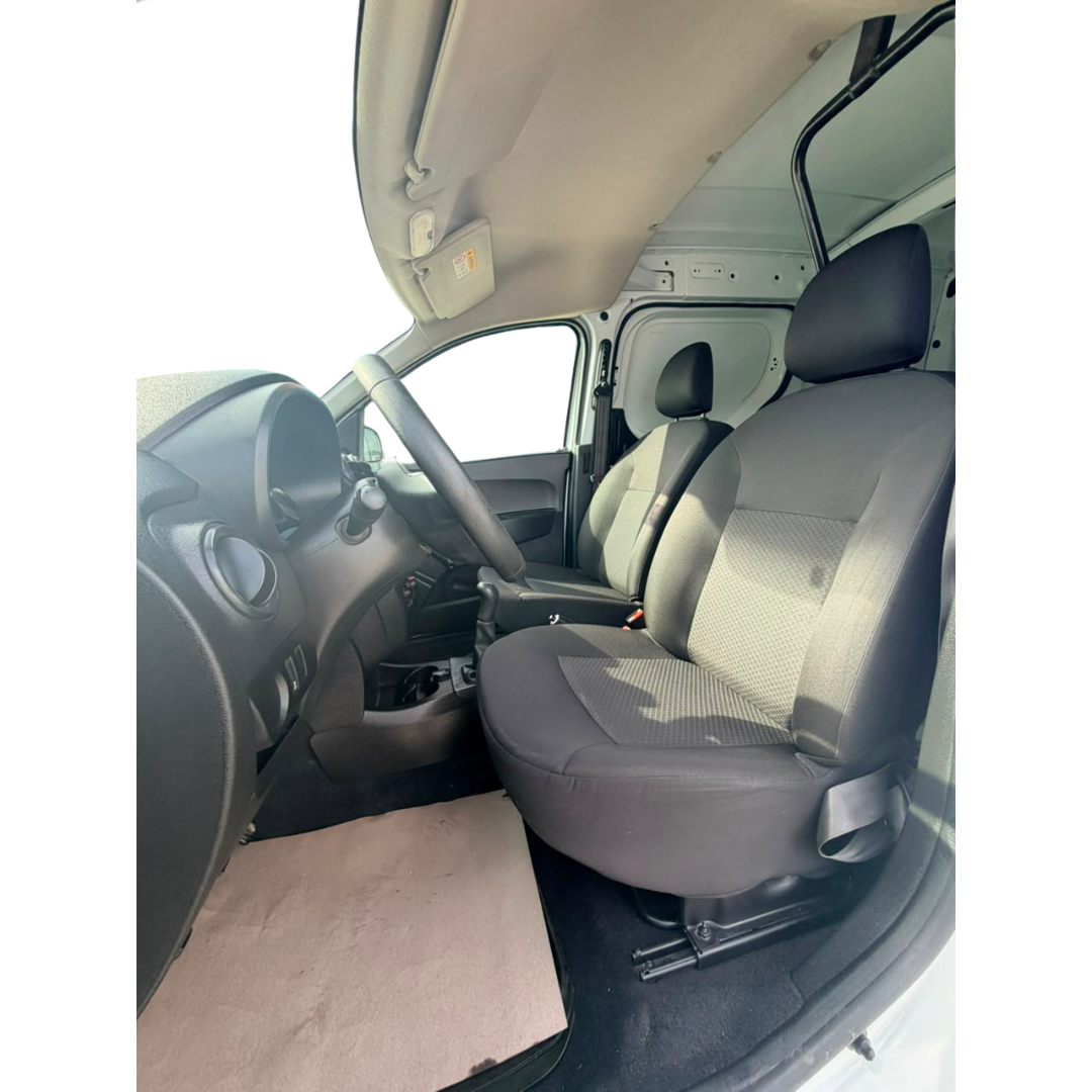 2025 RENAULT KANGOO 5P INTENSE L41.6 MAN