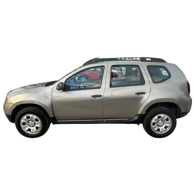 2017 RENAULT DUSTER 5 PTS EXPRESSION TM6 AAC VE DEL R-16