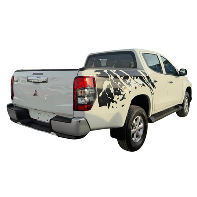 2023 Mitsubishi L200 4 PTS GLX CABINA DOBLE 24TD TM5 4X4