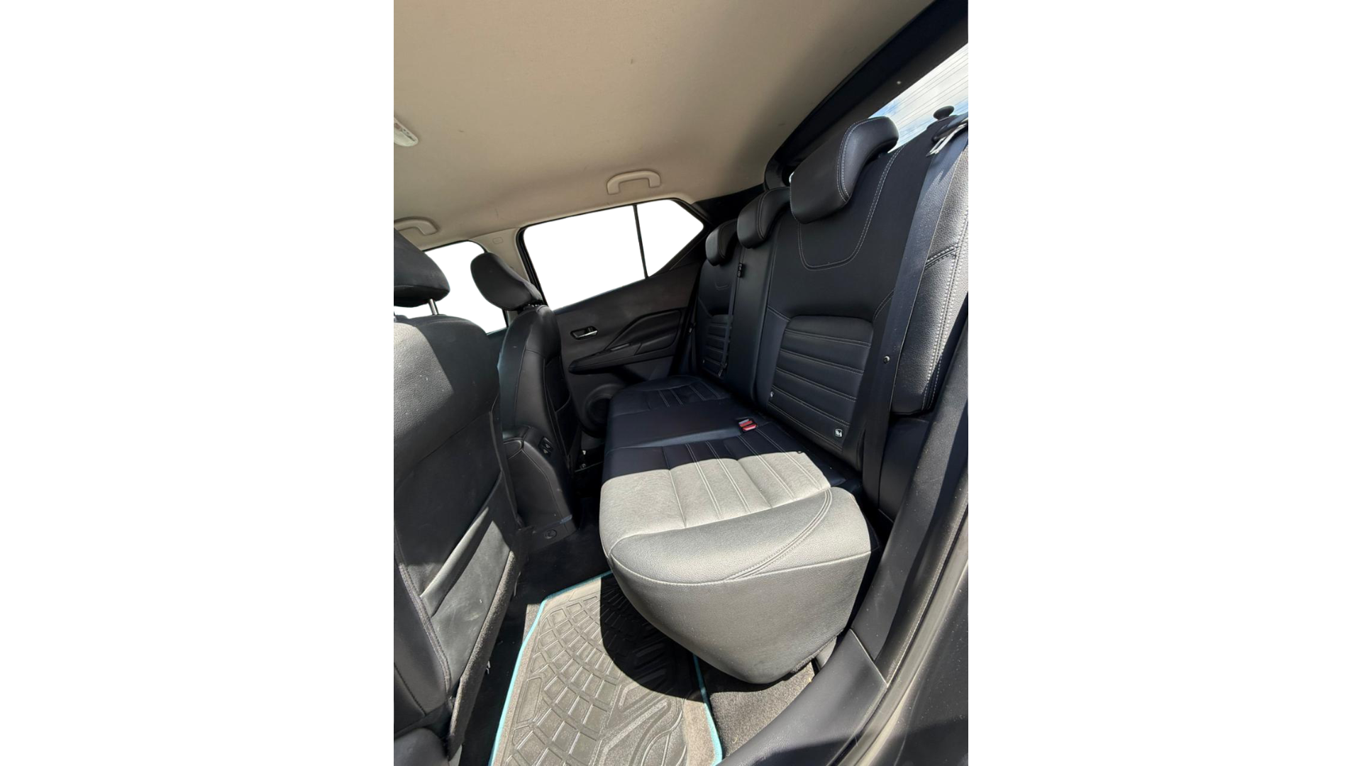 2023 Nissan KICKS 5 PTS E-POWER PLATINUM ELECTA PIEL ADAS RA-17