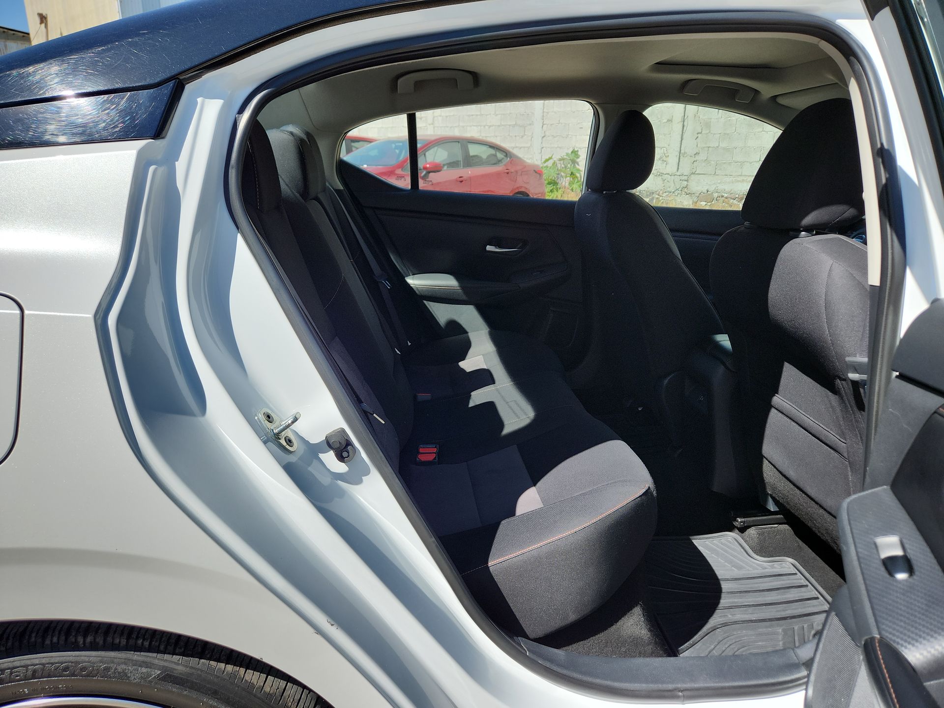 2022 Nissan SENTRA SR CVT