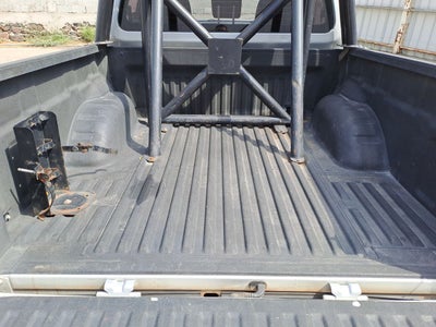 2022 Nissan FRONTIER LE TA 22