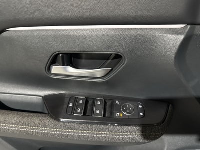 2025 Nissan KICKS KICKS PLATINUM CVT