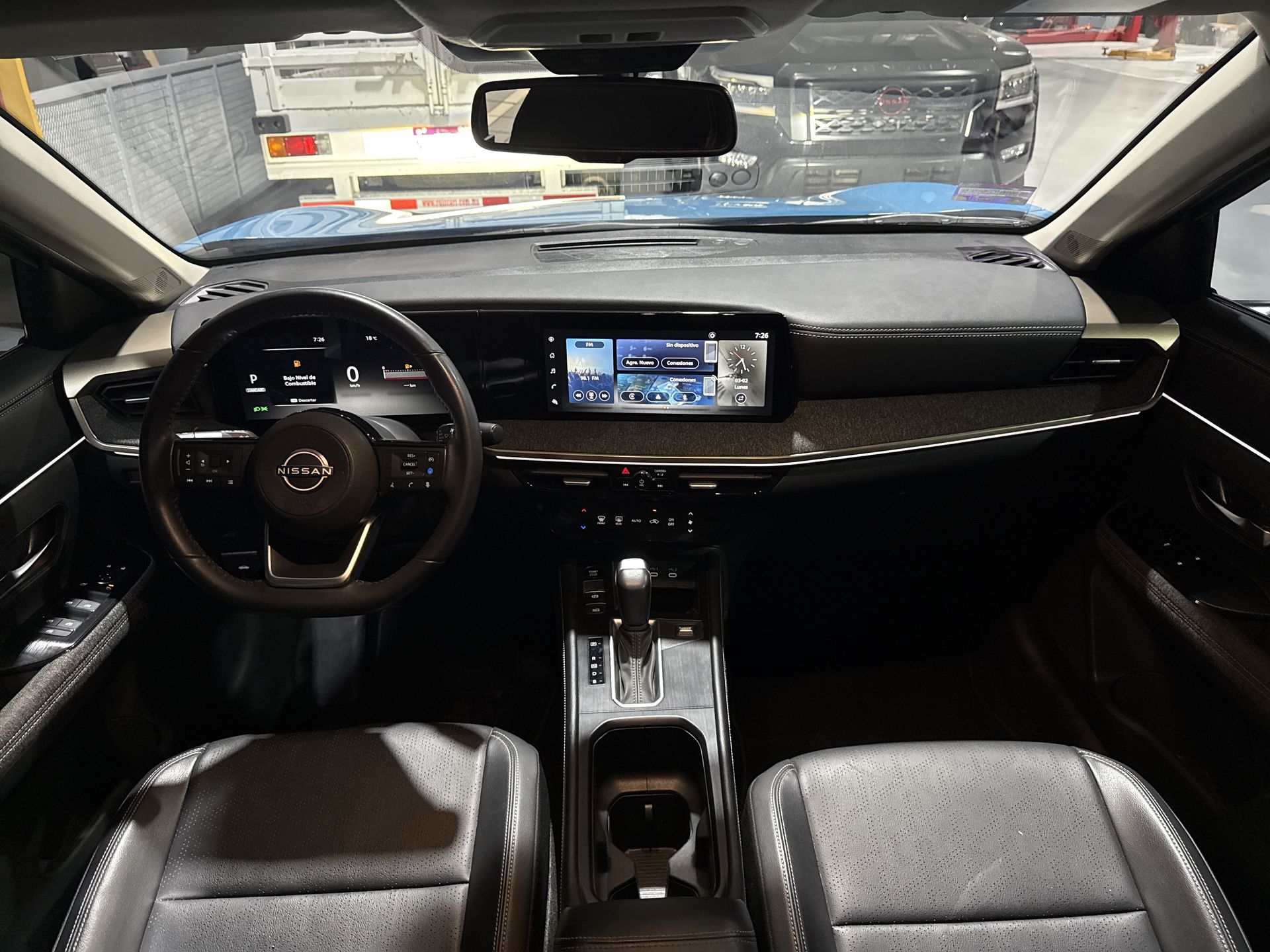 2025 Nissan KICKS KICKS PLATINUM CVT