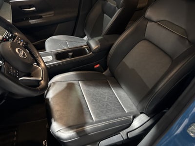 2025 Nissan KICKS KICKS PLATINUM CVT