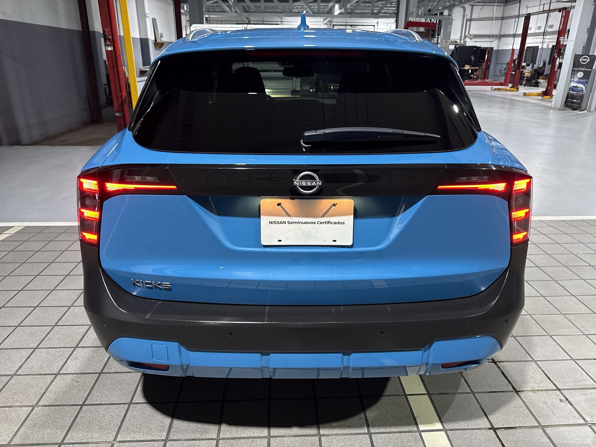2025 Nissan KICKS KICKS PLATINUM CVT