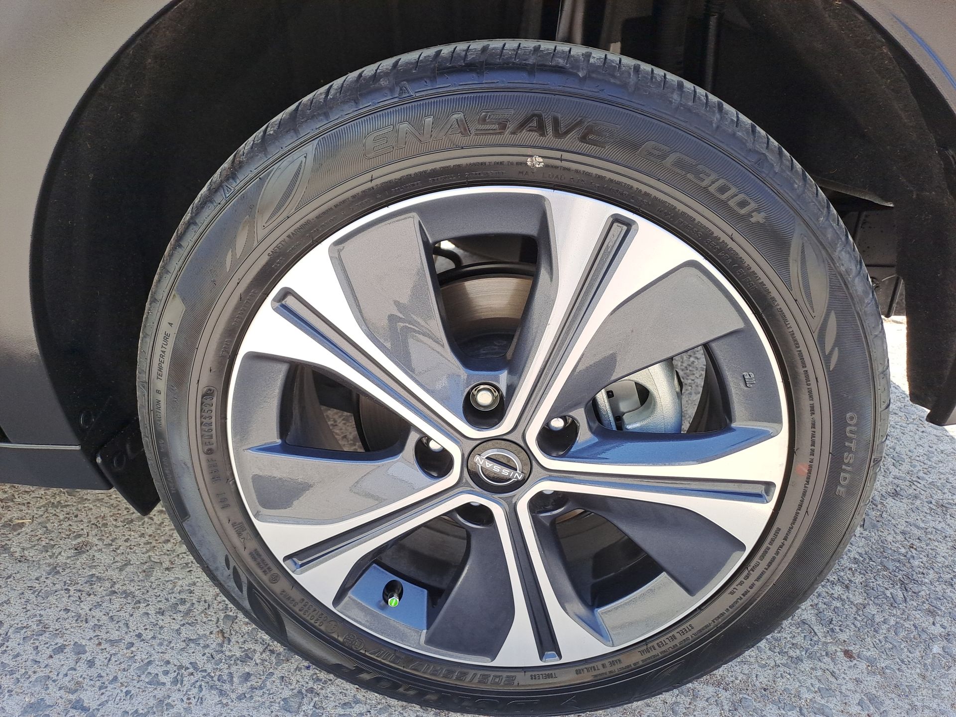 2024 Nissan KICKS PLATINUM E-POWER 24