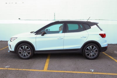 2023 SEAT ARONA 5 PTS XPERIENCE 16L CLIMATRONIC CAMARA REVERSA F LED RA-17