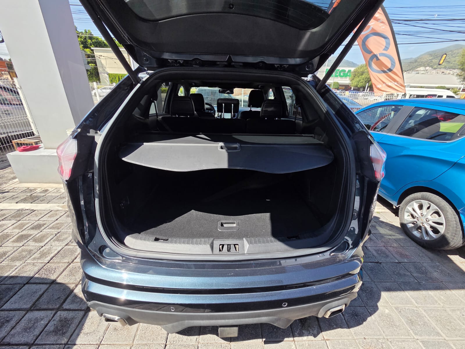 2023 Ford EDGE 5P ST V62.7T AUT