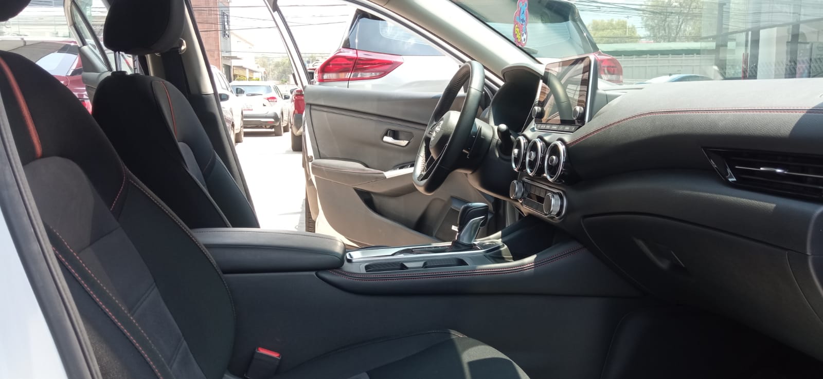 2025 Nissan SENTRA 4P SR L42.0 AUT