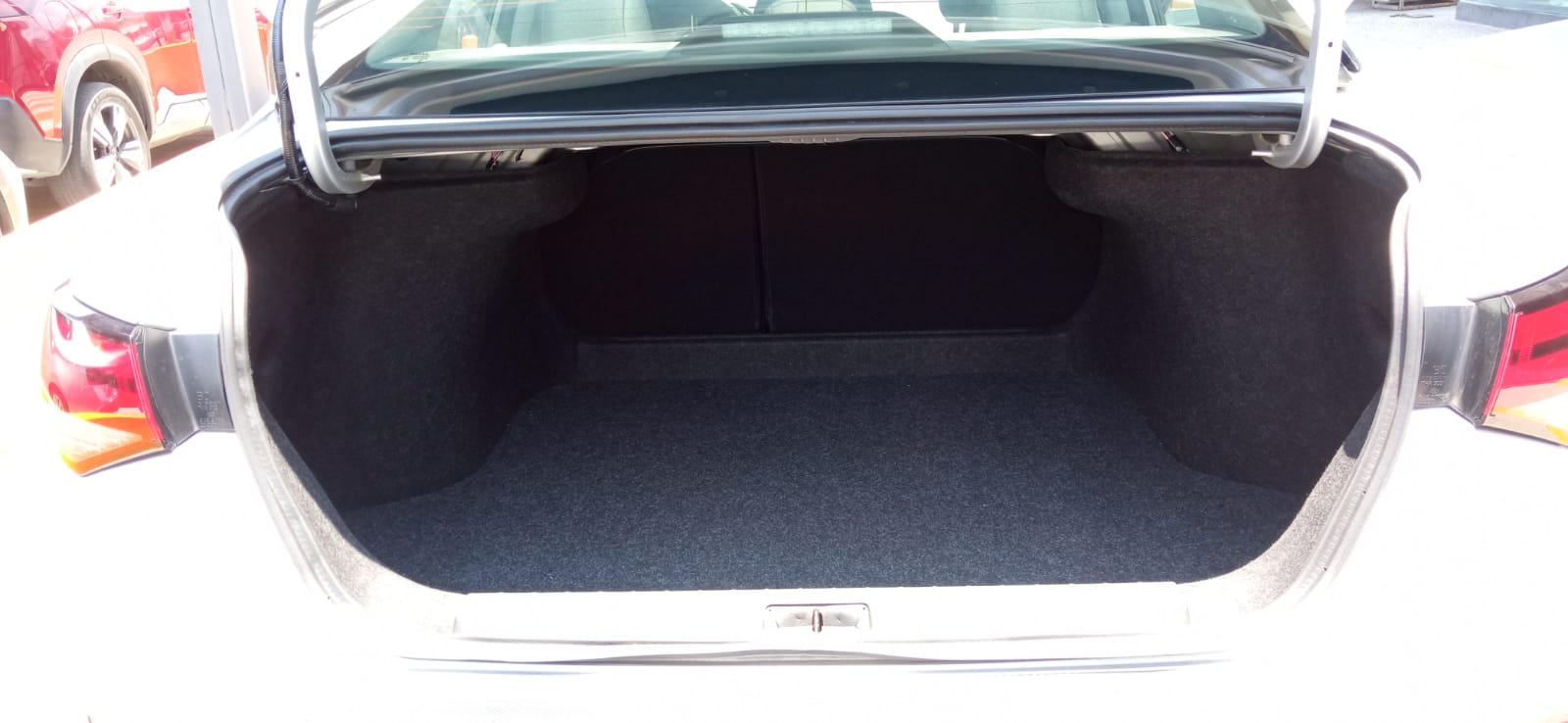 2025 Nissan SENTRA 4P SR L42.0 AUT