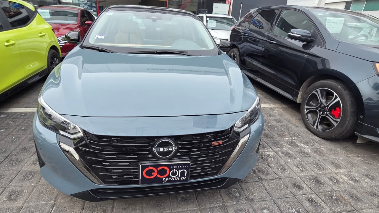 2025 Nissan SENTRA 4P SR PLATINUM BI-TONO L42.0 AUT