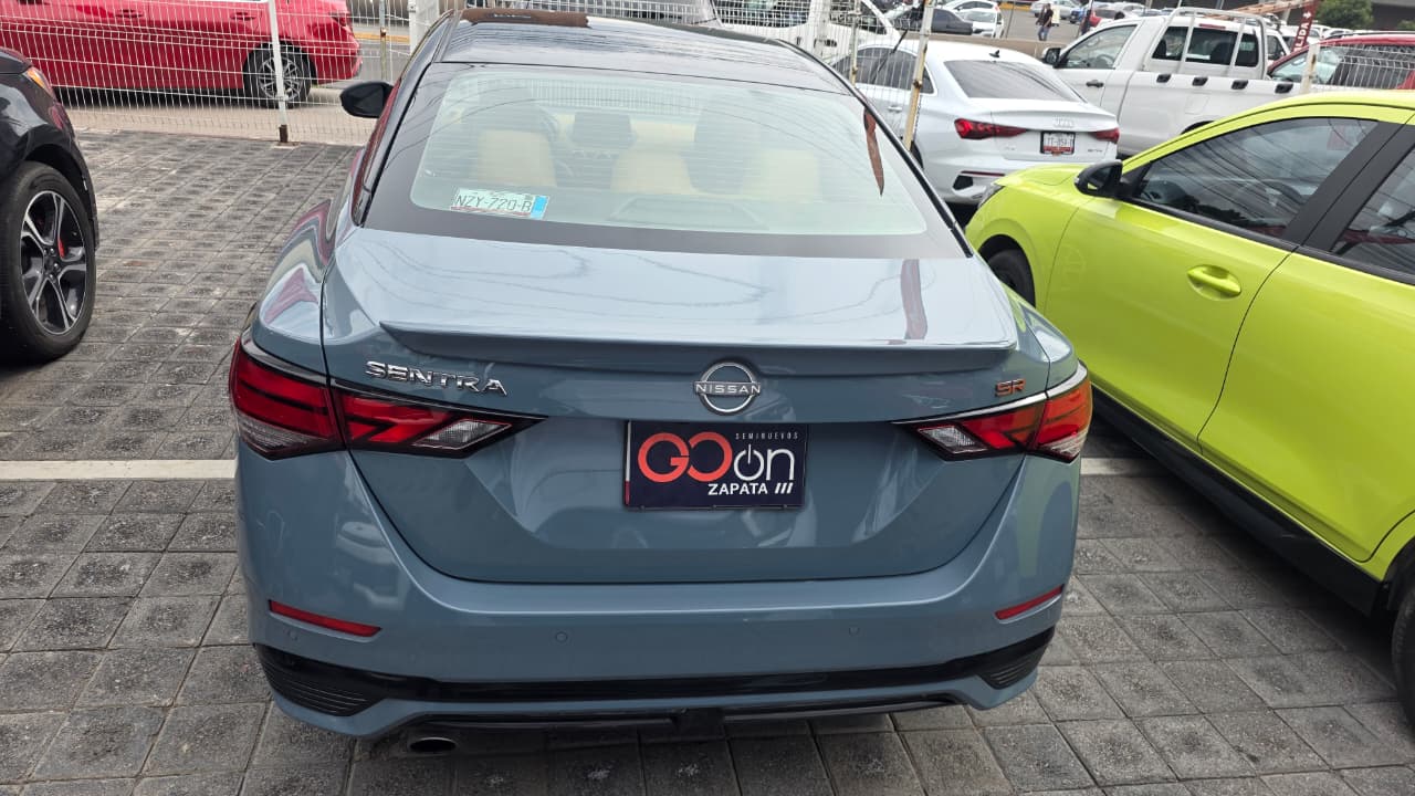 2025 Nissan SENTRA 4P SR PLATINUM BI-TONO L42.0 AUT