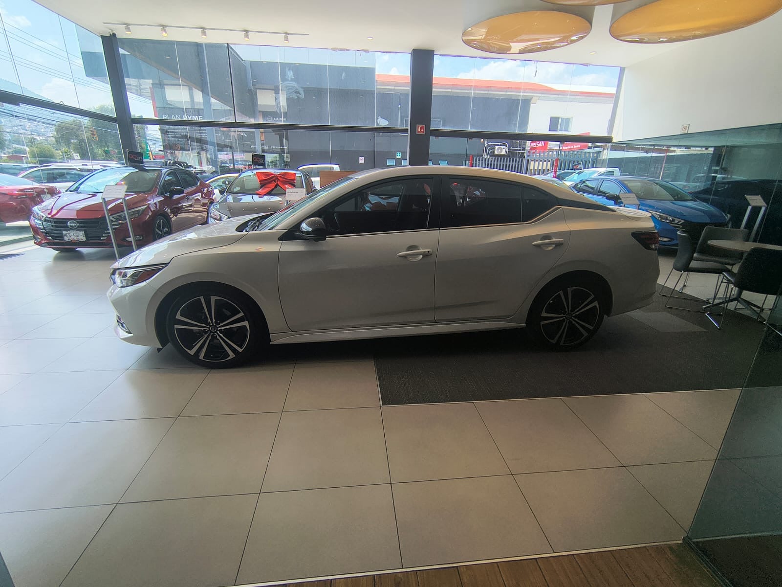 2022 Nissan SENTRA 4 PTS SR CVT AAC ASTOS DEPORTIVOS BOSE QC F LED RA-18