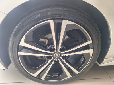 2022 Nissan SENTRA 4 PTS SR CVT AAC ASTOS DEPORTIVOS BOSE QC F LED RA-18