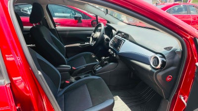 2024 Nissan VERSA 4P ADVANCE L41.6 AUT