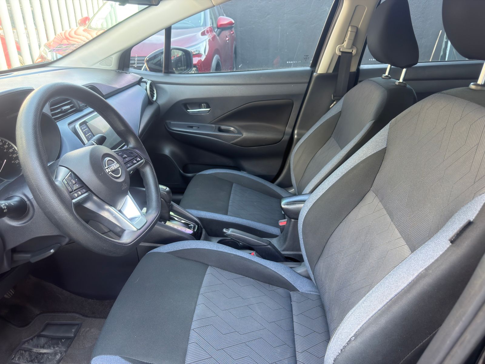 2024 Nissan VERSA 4P ADVANCE L41.6 AUT