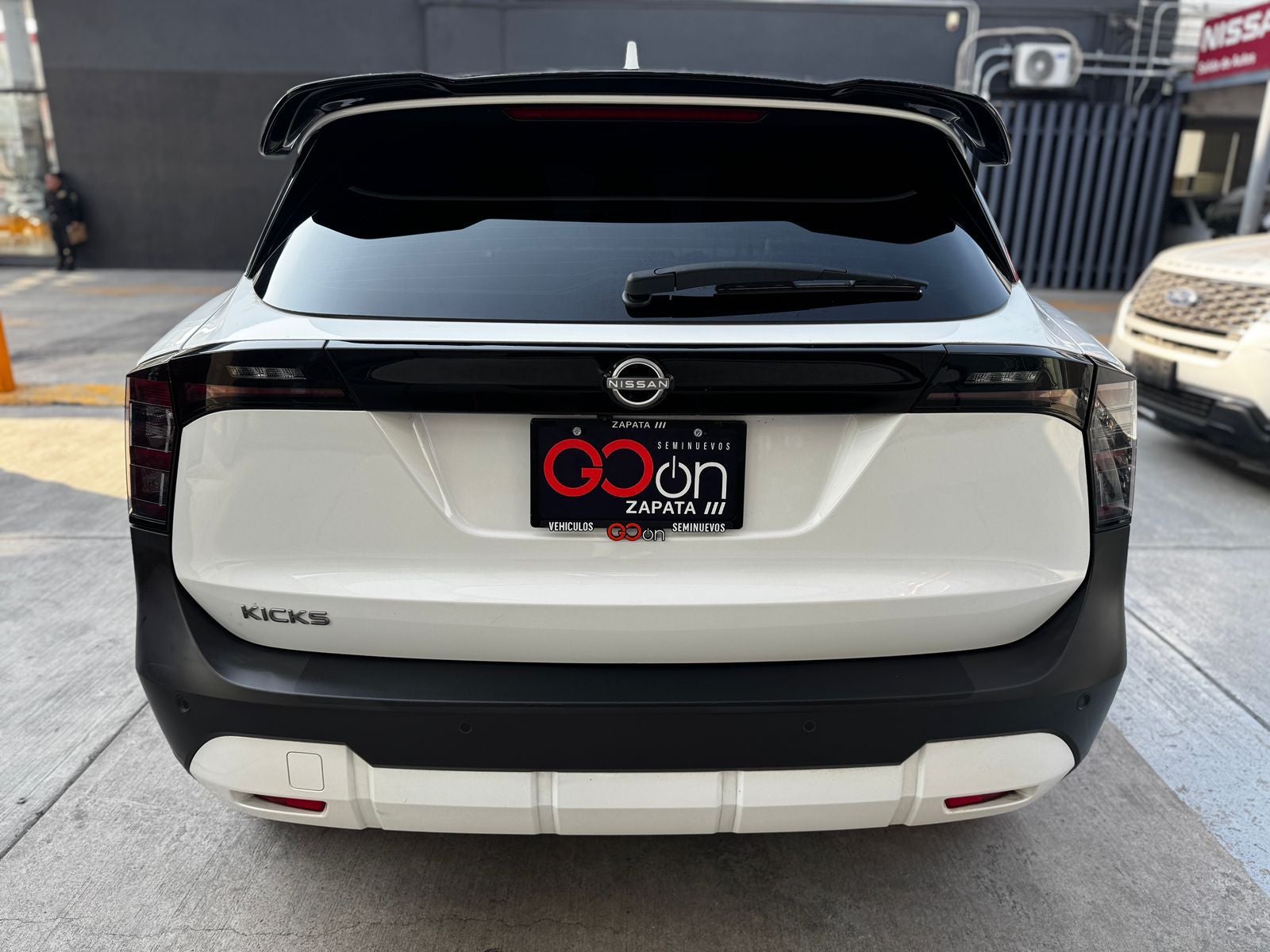 2025 Nissan KICKS 5P PLATINUM L42.0 AUT