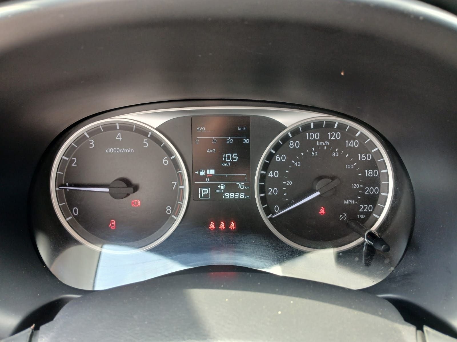 2023 Nissan KICKS 5 PTS ADVANCE 16L TA AAC VE RA-16