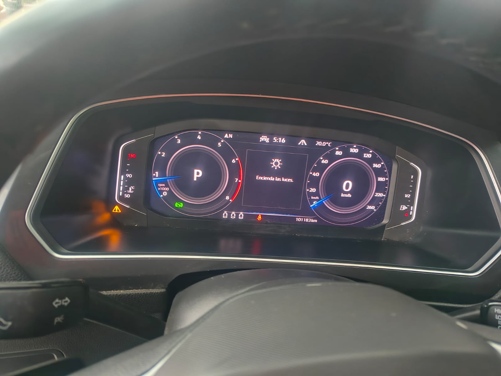 2022 Volkswagen TIGUAN 5 PTS R-LINE 14T DSG PIEL QCP F LED RA-19