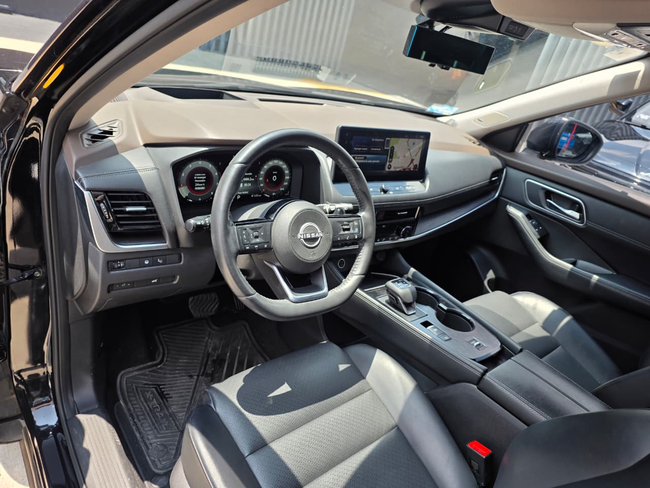 2023 Nissan X-TRAIL 5 PTS PLATINIUM PLUS CVT 2.5 LTS 2 ROW