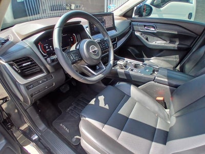 2023 Nissan X-TRAIL PLATINUM 2 FILAS