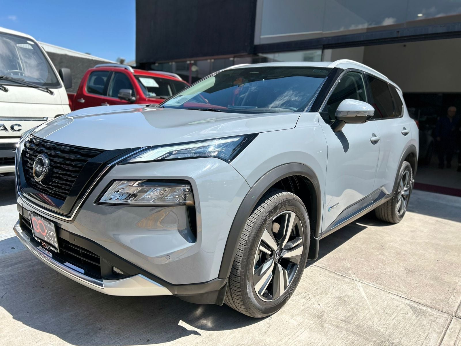 2025 Nissan X-TRAIL 5P PLATINUM E.POWER HEV L31.5 AUT