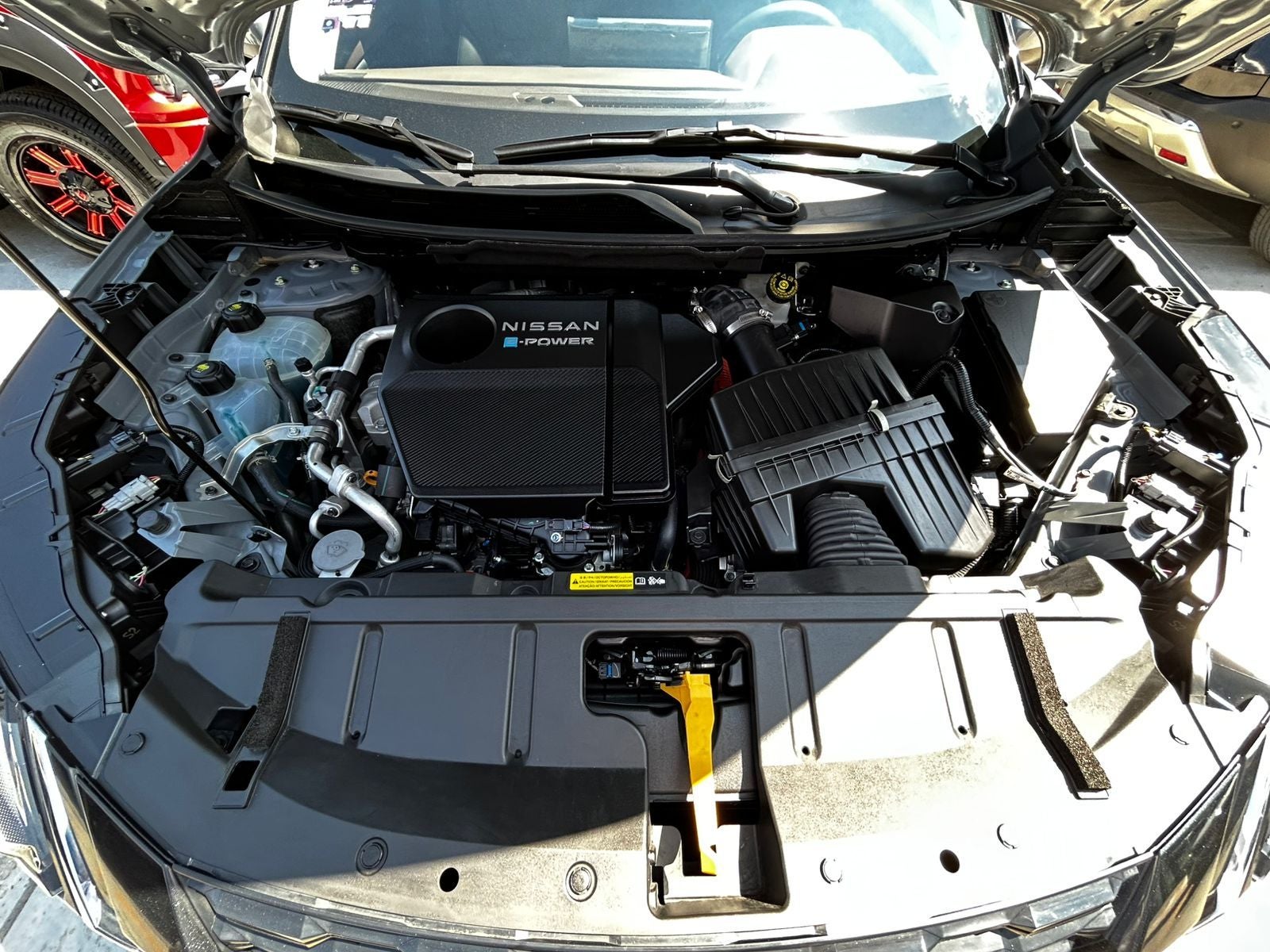 2025 Nissan X-TRAIL 5P PLATINUM E.POWER HEV L31.5 AUT