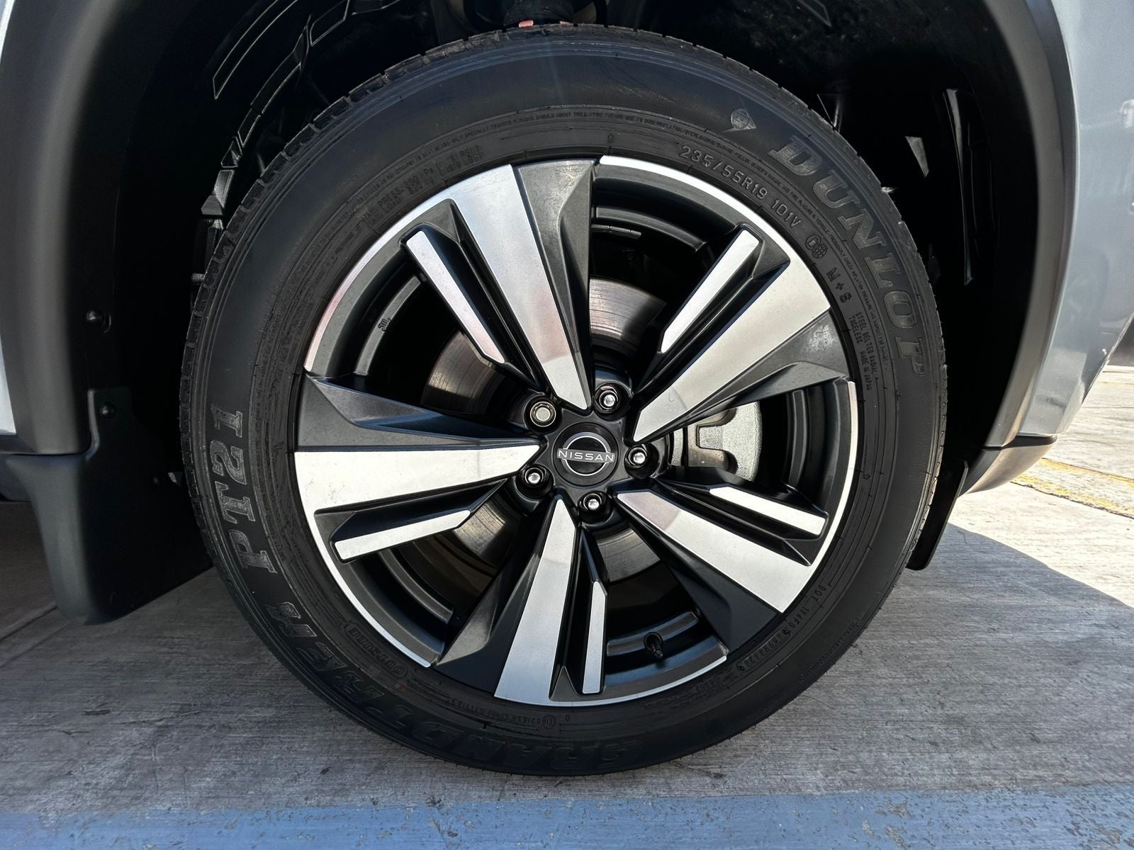 2025 Nissan X-TRAIL 5P PLATINUM E.POWER HEV L31.5 AUT