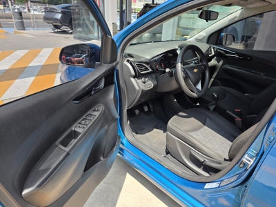 2021 Chevrolet SPARK 5 PTS HB LT 14L TM5 AAC R-14