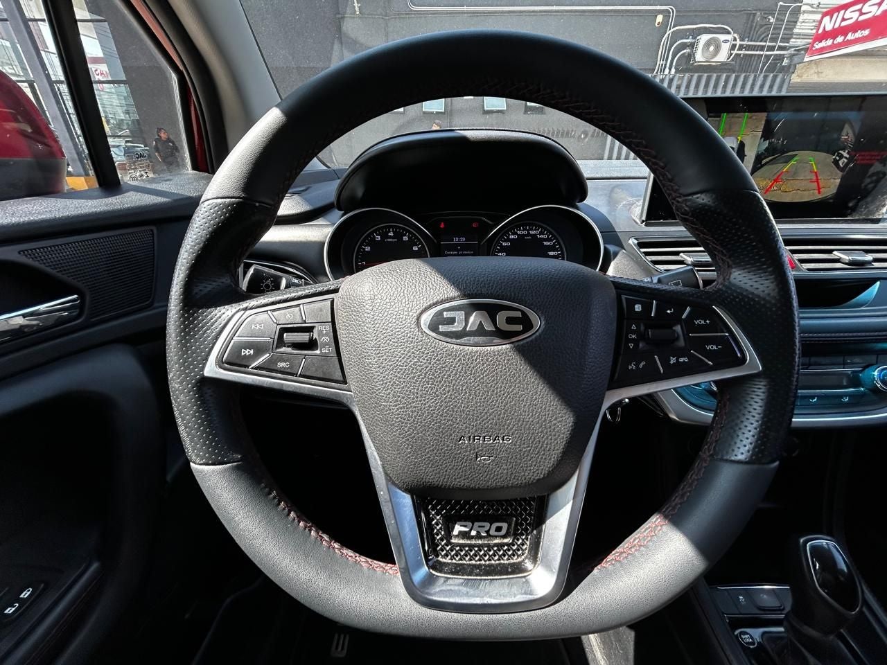 2022 JAC SEI3 5 PTS PRO ACTIVE 16L CVT AAC AUT VE F NIEBLA RA-16