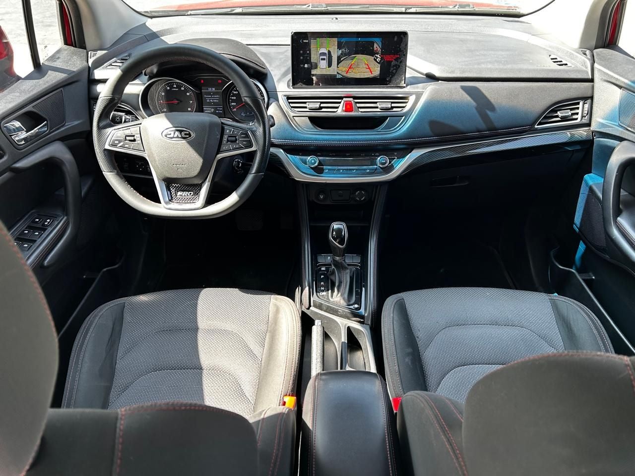 2022 JAC SEI3 5 PTS PRO ACTIVE 16L CVT AAC AUT VE F NIEBLA RA-16