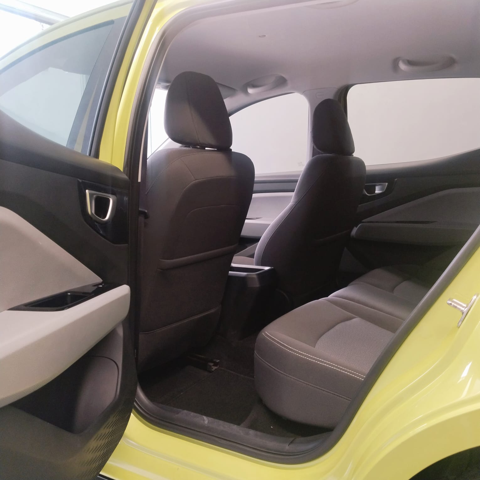 2025 Chevrolet AVEO 5P BLACK EDITION L41.5 MAN
