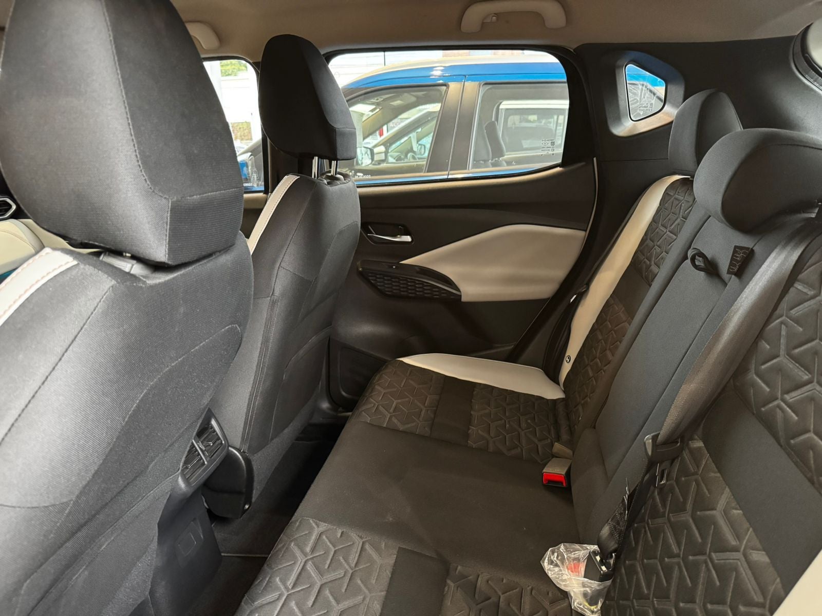 2025 Nissan MAGNITE 5 PUERTAS EXCLUSIVE 1.0 LTS CVT T