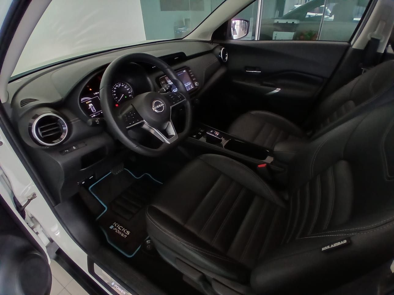 2024 Nissan KICKS 5P PLATINUM E-POWER HEV L31.2 AUT