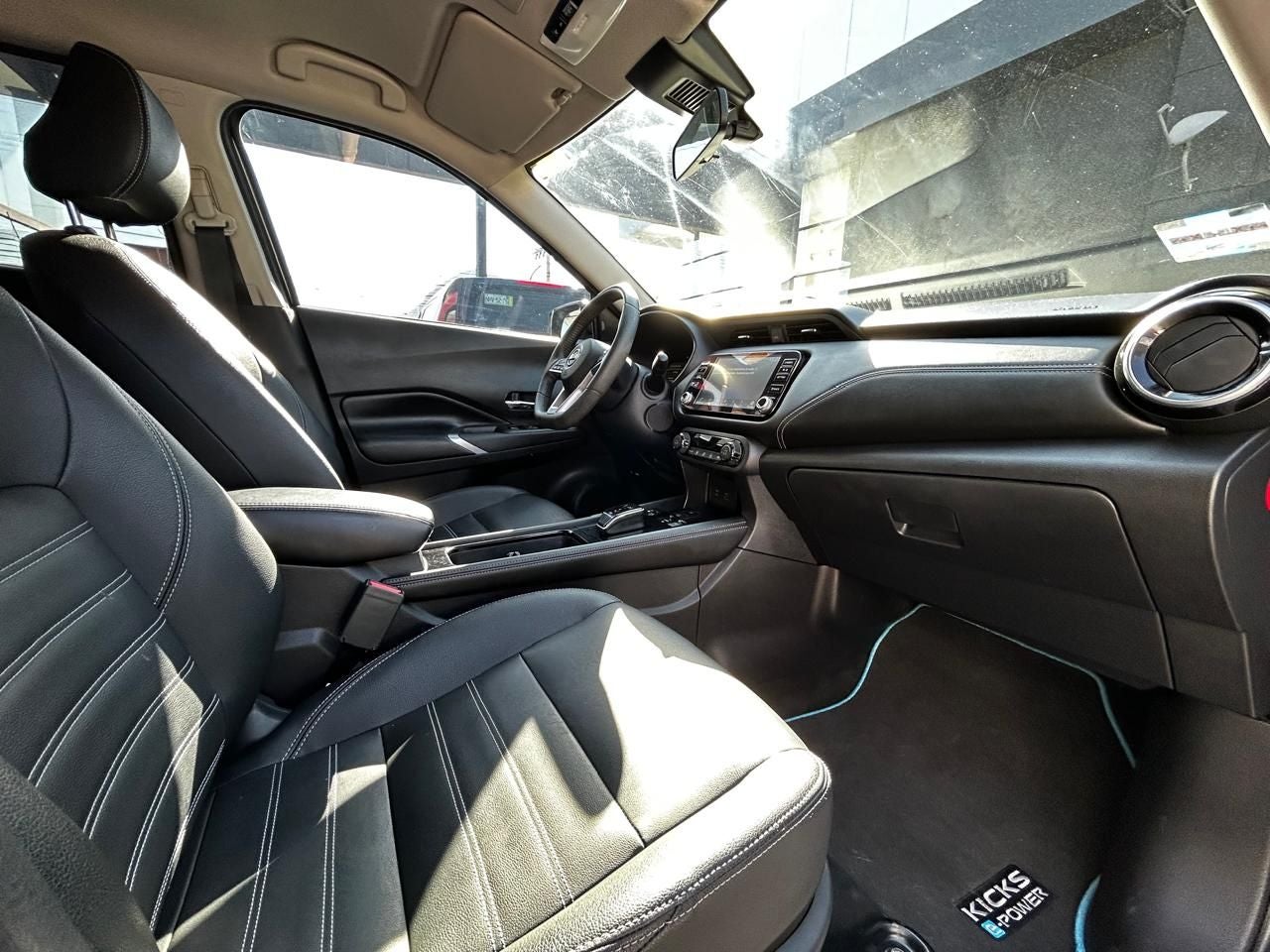 2023 Nissan KICKS 5 PTS E-POWER PLATINUM ELECTA PIEL ADAS RA-17