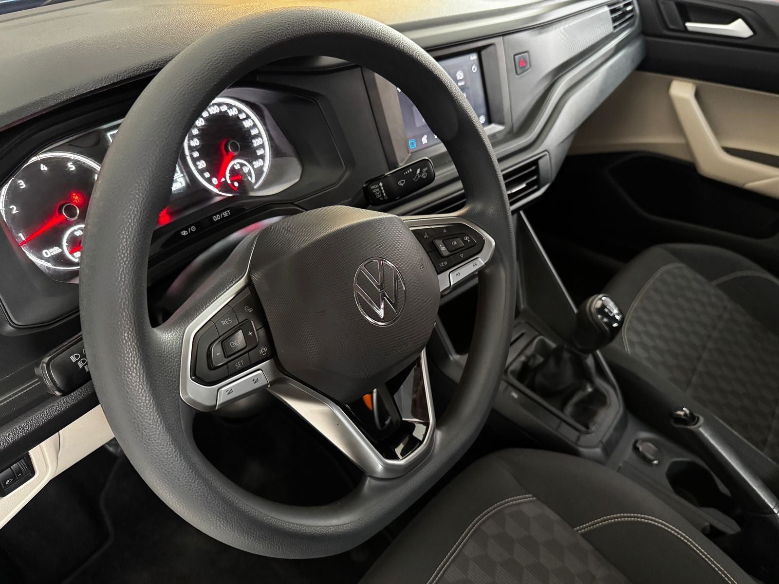 2024 Volkswagen VIRTUS 4P TRENDLINE L41.6 AUT