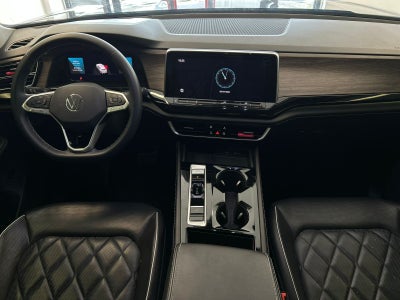 2024 Volkswagen Teramont HIGHLINE L4 2.0T 269 CP 5 PUERTAS AUT BA AA