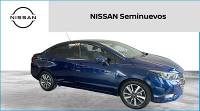 2023 Nissan Versa Base